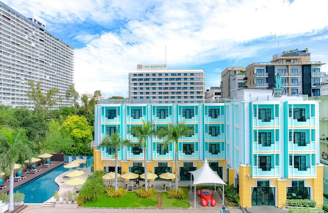 Wave Hotel Pattaya-1