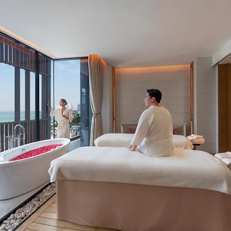 Hilton Pattaya-2